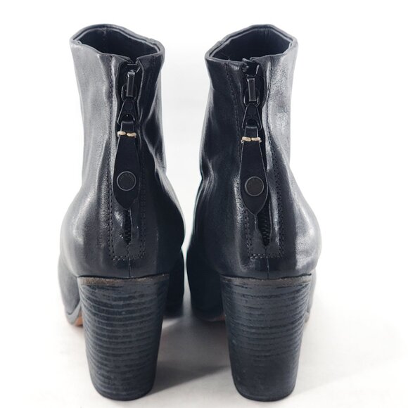 RAG & BONE Newbury Black Leather Block Heel Ankle Bootie Zip - Picture 5 of 9
